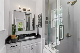 2109 Greta Ln, Fort Worth, TX 76120 - Photo 32