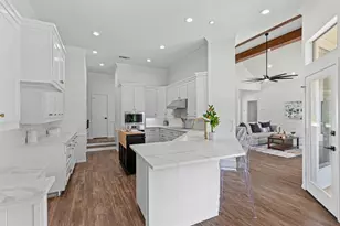 2109 Greta Ln, Fort Worth, TX 76120 - Photo 12