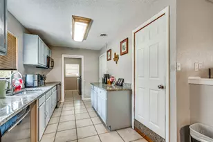 5012 Stadium Dr, Fort Worth, TX 76133 - Photo 8