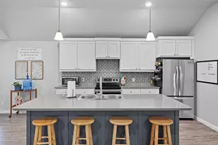 977 Sam St, Springtown, TX 76082 - Photo 10