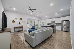 977 Sam St, Springtown, TX 76082 - Photo 8