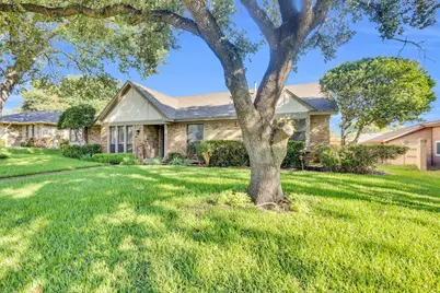 1007 Quail Run, Duncanville, TX 75116 - Photo 2