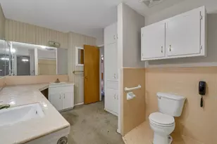 3607 Halifax Dr, Arlington, TX 76013 - Photo 20