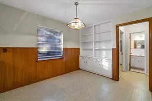 3607 Halifax Dr, Arlington, TX 76013 - Photo 14