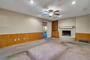 3607 Halifax Dr, Arlington, TX 76013 - Photo 16