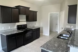 132 Collin St, Anna, TX 75409 - Photo 6