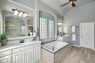 1306 Andrew Ct, Lewisville, TX 75056 - Photo 16