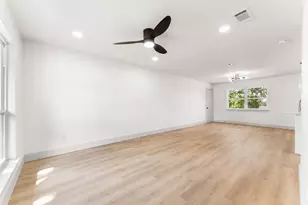 701 Botany Bay Dr, Dallas, TX 75211 - Photo 4