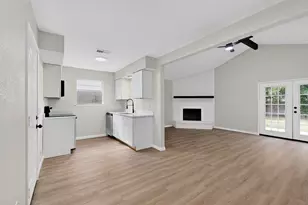 7133 Winchester Rd, North Richland Hills, TX 76182 - Photo 14