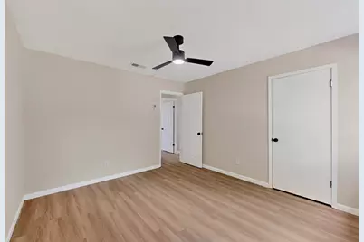 7133 Winchester Road, North Richland Hills, TX 76182 - Photo 32