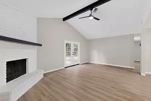 7133 Winchester Rd, North Richland Hills, TX 76182 - Photo 10