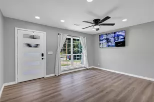 6400 Shadydell Dr, Fort Worth, TX 76135 - Photo 4