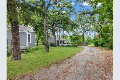 3029 Mecca, Fort Worth, TX 76119 - Photo 8