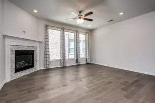 1121 Milfoil Dr, Justin, TX 76247 - Photo 10