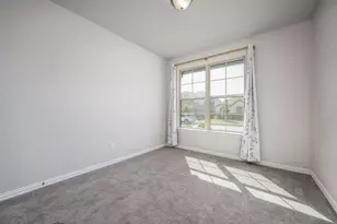 1121 Milfoil Dr, Justin, TX 76247 - Photo 6