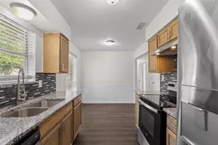 910 Waikiki Dr, Garland, TX 75043 - Photo 6