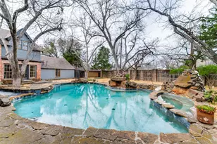 6043 Walnut Hill Cir, Dallas, TX 75230 - Photo 34