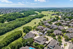 6317 Creekwood Ct, Sachse, TX 75048 - Photo 2