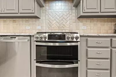 2645 Hundred Knights Drive, Lewisville, TX 75056 - Photo 8