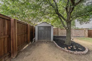 8325 Tyler Dr, Lantana, TX 76226 - Photo 32