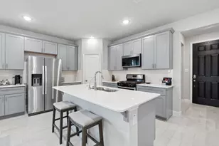 1702 Gallant Fox Dr, Rockwall, TX 75032 - Photo 2