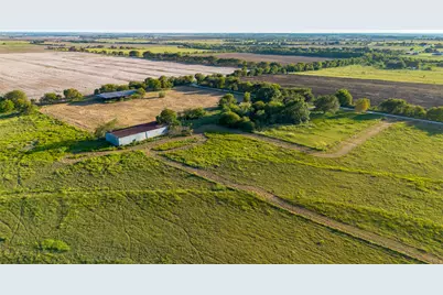 Tbd Hcr-3118, Abbott, TX 76621 - Photo 14