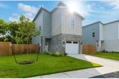 2642 Sutton Street, Dallas, TX 75210 - Photo 1