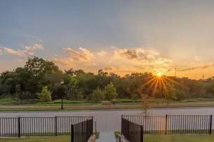 8201 Twin Crk Trl, Rowlett, TX 75089 - Photo 38