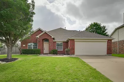 4 Blue Meadow Court, Mansfield, TX 76063 - Photo 1