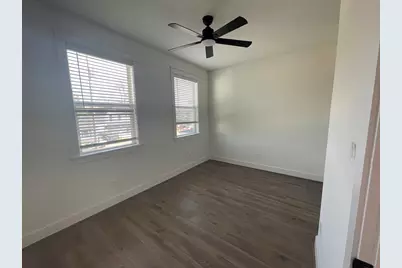 2638 Sutton Street, Dallas, TX 75210 - Photo 14