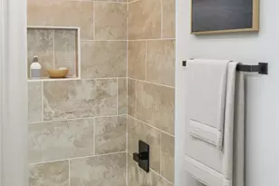 2638 Sutton St, Dallas, TX 75210 - Photo 8