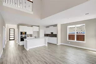 8526 Royal Star Rd, Rowlett, TX 75089 - Photo 4