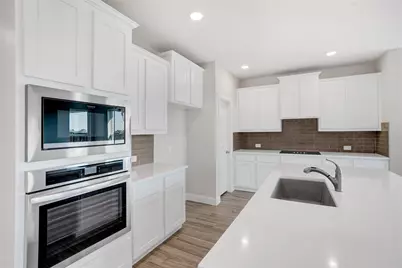 8526 Royal Star Road, Rowlett, TX 75089 - Photo 10