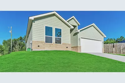 2314 Beverly Drive, Granbury, TX 76048 - Photo 1