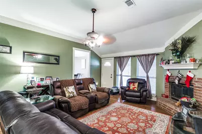 8625 Cotton Creek Lane, Fort Worth, TX 76123 - Photo 4