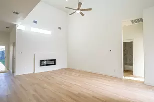 3320 Brazos River Dr, Granbury, TX 76048 - Photo 8