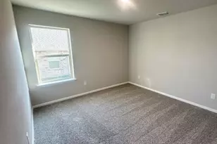 410 Lubbock Dr, Azle, TX 76020 - Photo 10