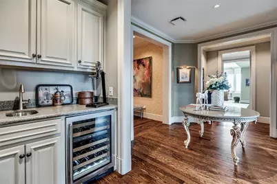 3505 Turtle Creek Boulevard #5A, Dallas, TX 75219 - Photo 10