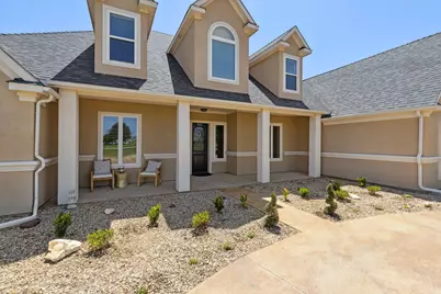 626 Scoggins Road, Tioga, TX 76271 - Photo 2