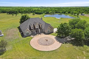 626 Scoggins Rd, Tioga, TX 76271 - Photo 6