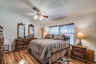 233 Esquire Estates Rd, Mabank, TX 75156 - Photo 14