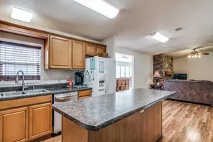 233 Esquire Estates Rd, Mabank, TX 75156 - Photo 10