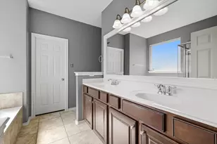 9205 Marble Falls Dr, Arlington, TX 76002 - Photo 20