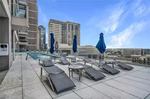 2408 Victory Park Ln, Dallas, TX 75219 - Photo 22