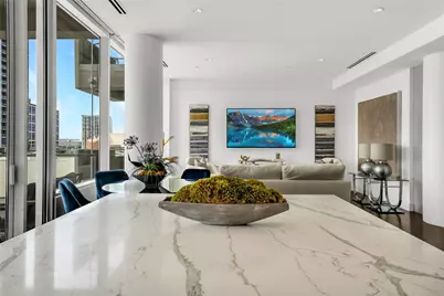 2408 Victory Park Lane #832, Dallas, TX 75219 - Photo 12