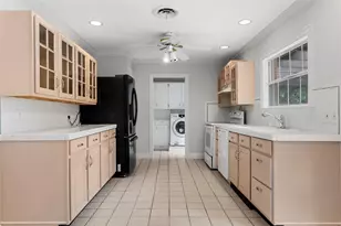 2131 Mountainview Dr, Waco, TX 76710 - Photo 8