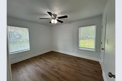 1201 S Throckmorton Street, Sherman, TX 75090 - Photo 14