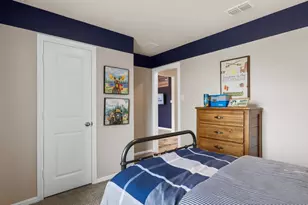 552 Marsh St, Cleburne, TX 76033 - Photo 26