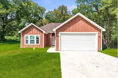 1624 E Collin Street, Corsicana, TX 75110 - Photo 2