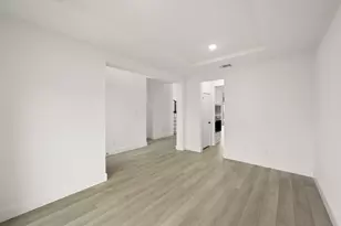 406 Crestview Dr, Midlothian, TX 76065 - Photo 4